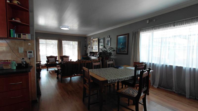 3 Bedroom Property for Sale in Langenhovenpark Free State